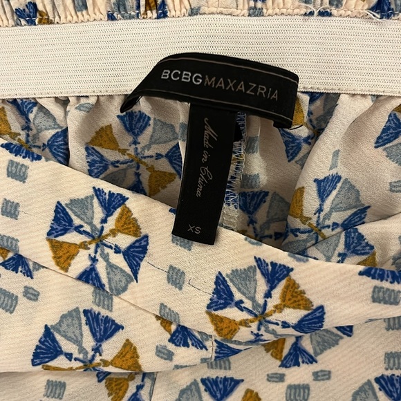 BCBGMaxAzria Flowy Pants - Picture 4 of 4